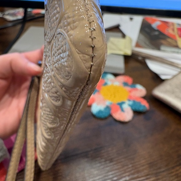 Coach Tan Embossed wristlet - Picture 3 of 9